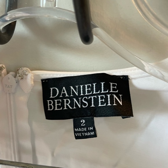 Danielle Bernstein puff sleeve white mini dress with corset style bodice, sz 2 - Picture 4 of 6